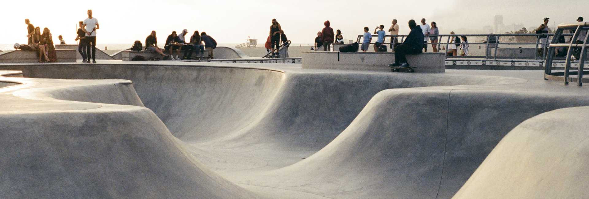 Skatepark Bowl aus Beton.